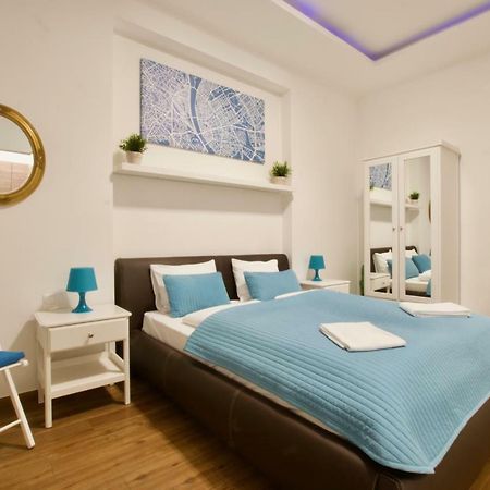 Standard Apartment By Hi5 -Baross Square Budapeşte Dış mekan fotoğraf